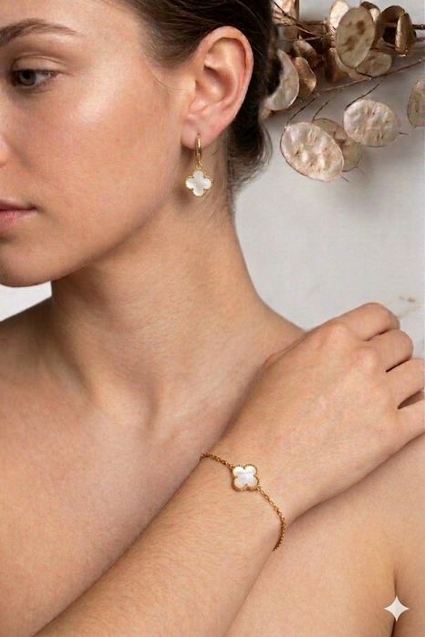 Conjunto trevo perlado
