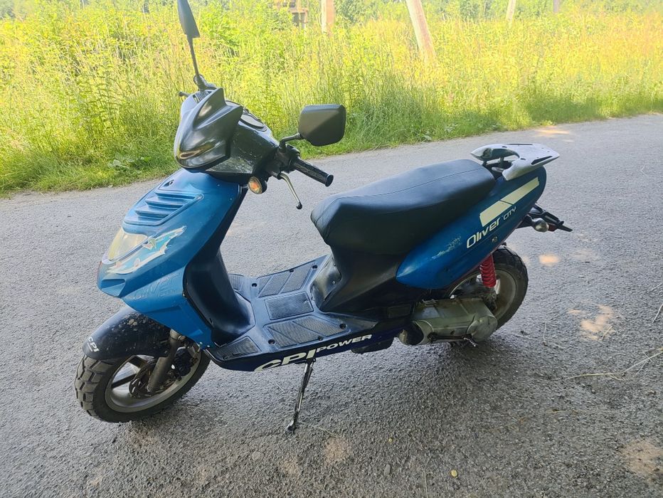 Скутер CPI Oliver