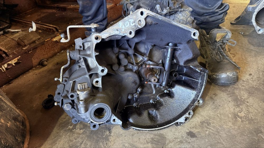 CAIXA DE VELOCIDADE PEUGEOT 206 SW 1.4 GASOLINA ANO 2003