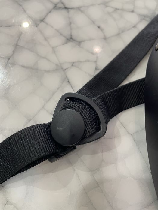 Захисний шолом reaction