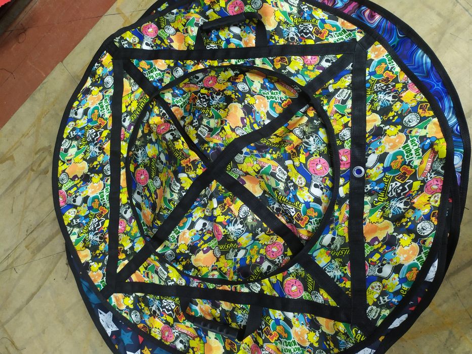 Тюбінг надувний 120 см з принтом та камерою у комплекті,для снігу