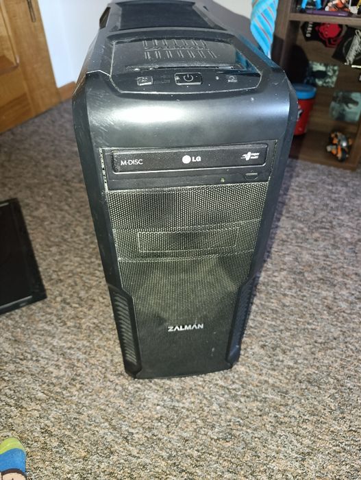 Komputer gamingowy i5-8600k/ rtx 2070/ 16gb ram