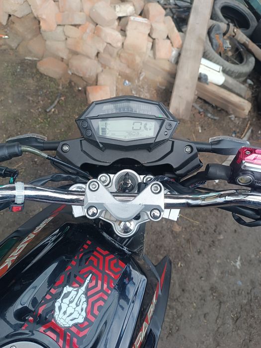 Продам мотоцикл SPARK SP200R-36