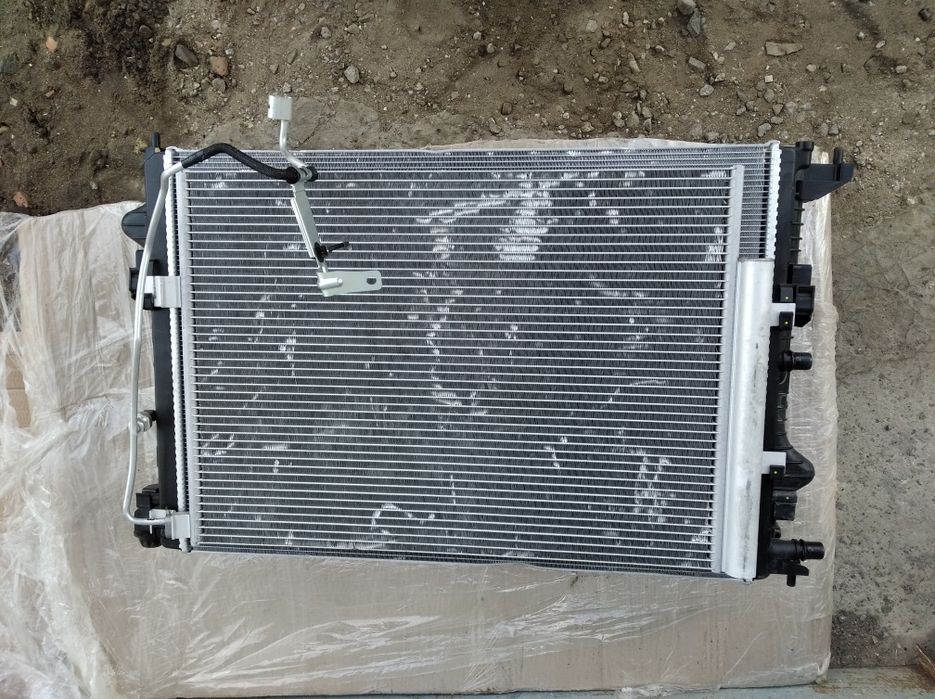 Комплект радиаторів nissan X-trail 1.6 dci t32 касета вентилятор