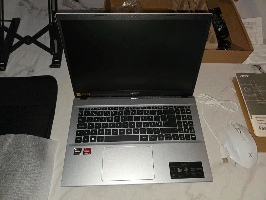 Computador Acer A 3 15