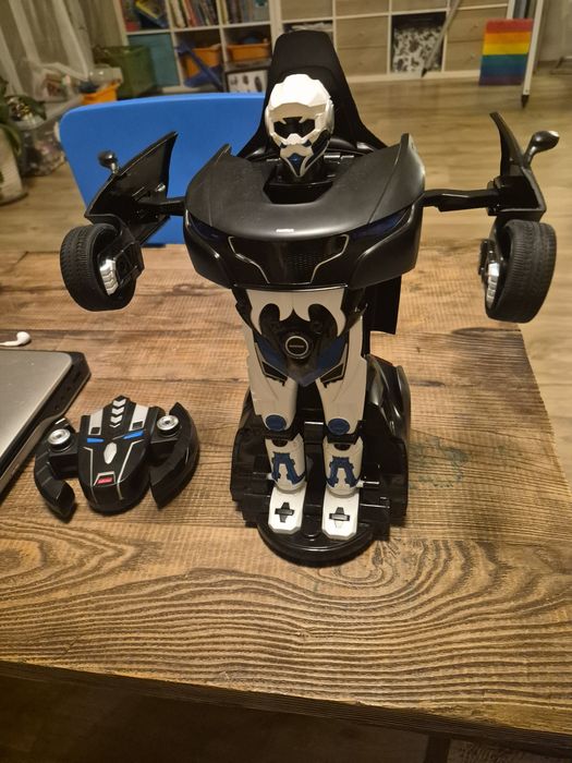 Sprzedam samochodzik, transformers