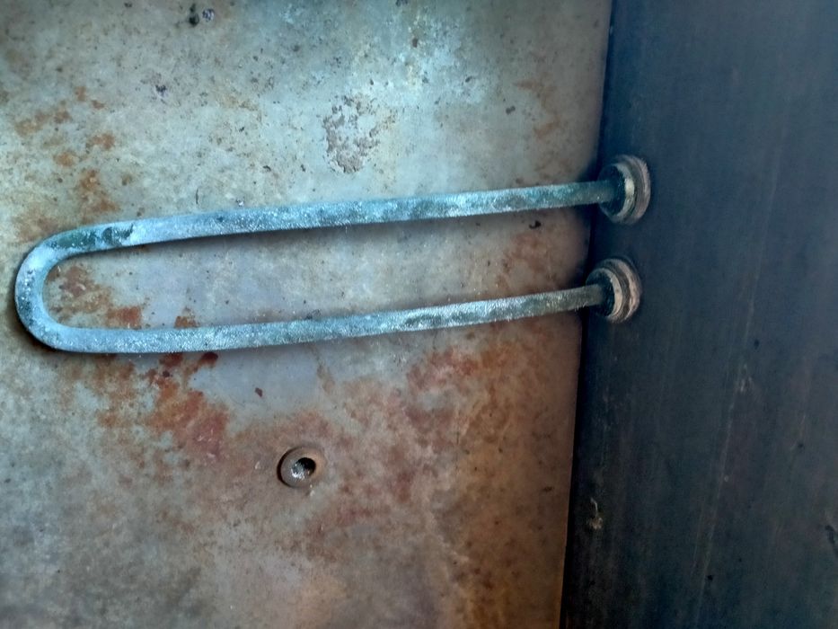 Бак 100 л из нержавейки с нагревательным тэном