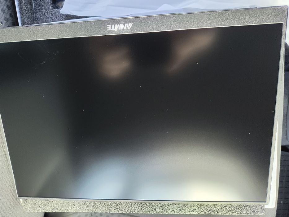 Przenośny monitor 16cal TFT HDR Nowy