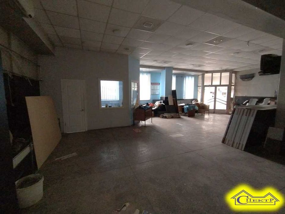 110кв.м. офіс магазин 95квартал зі світлом   акумулятор 30квт інвертор