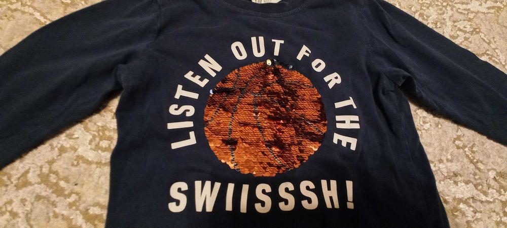 3 koszulki i 1 spodenki - 110 cm