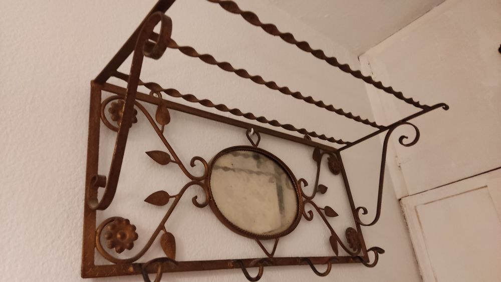 Cabide e chapeleiro em ferro
