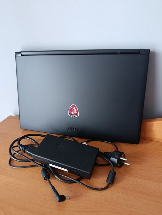 Laptop do gier MSI GL62 | i5 / GTX 950M / SSD