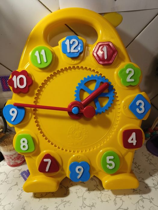 Продам часы технок