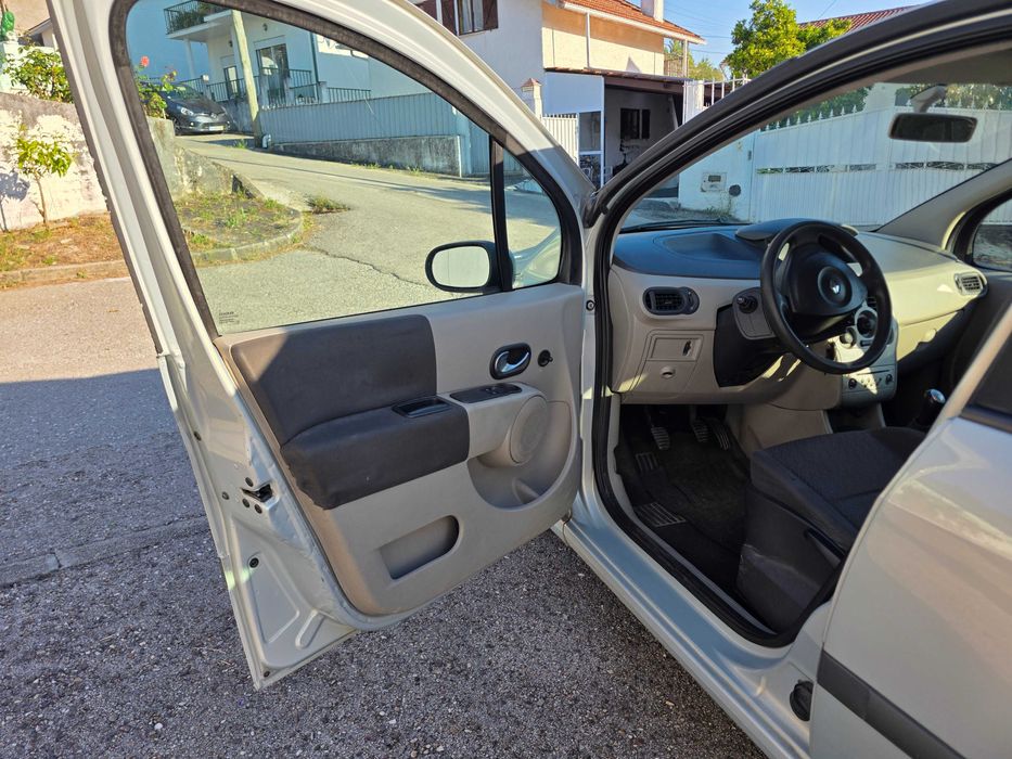 Renault Modus 1.2 16v 75cv 2004 170.000km