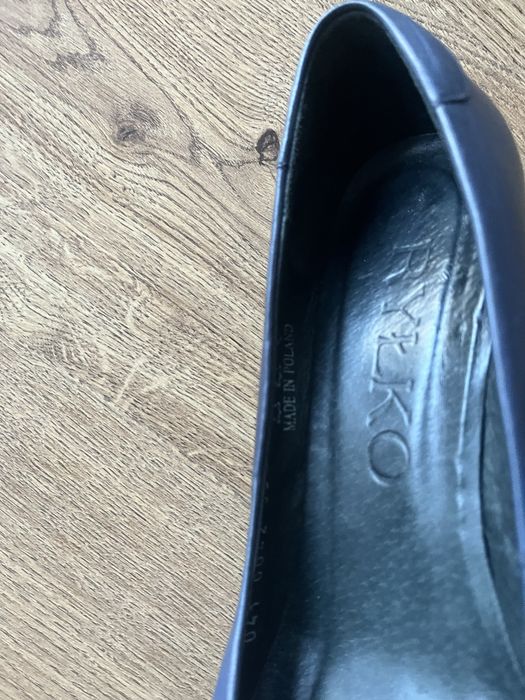 Buty na koturnie Ryłko