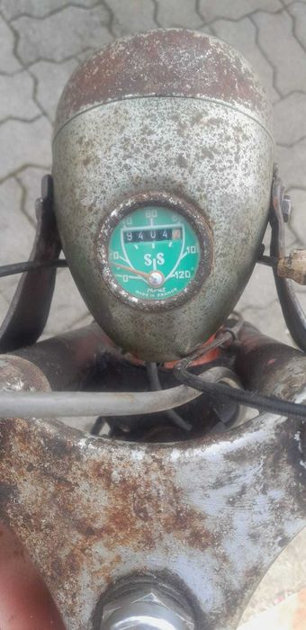 Mota antiga para restaurar