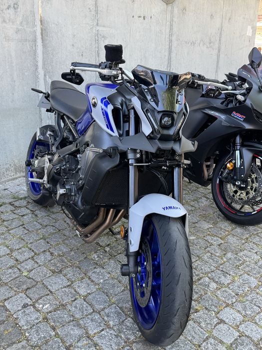 Vendo/Troco Yamaha 09