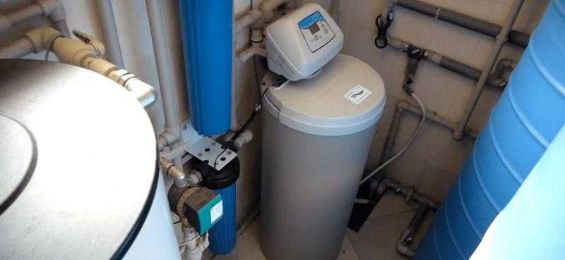 Продам сучасний будинок, 181 м², 6 соток в центрі Авангарду!