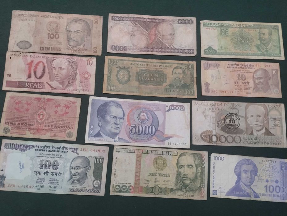 zestaw 12 sztuk starych oryginalnych banknotów zagranicznych