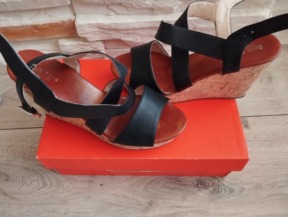 Buty sandały na koturnie korkowym 38