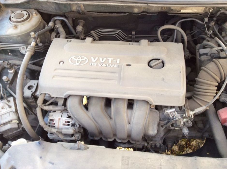 Toyota Corolla E12 1.6 VVT-I 4P 2004 - Para Peças