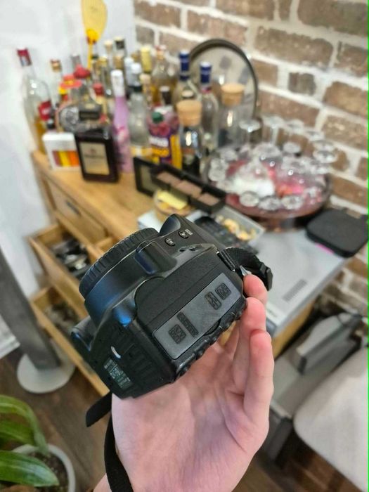 Nikon D3100 body | 12 tys. zdjęć | bateria + ładowarka | w pełni sprawny