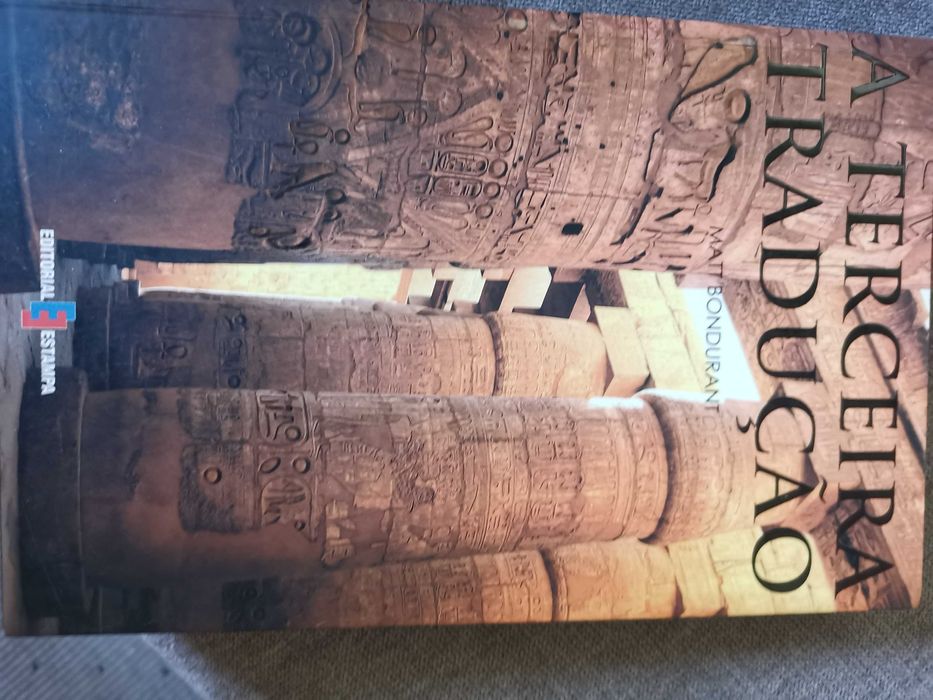 Livro "A Terceira Tradução"