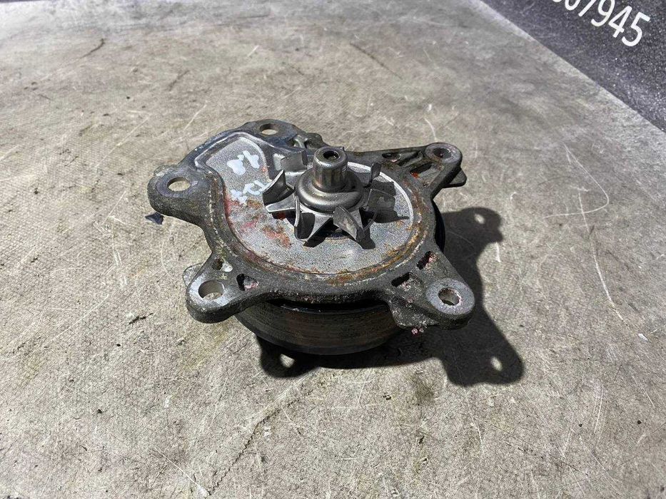 Водяна помпа насос охолодження Toyota Avensis T27 1.8 бензин 1610039466