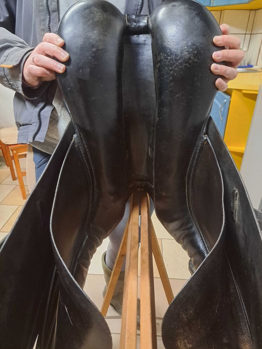 Siodło ujeżdżeniowe Bieman Riding 17,5” ręcznie robione
