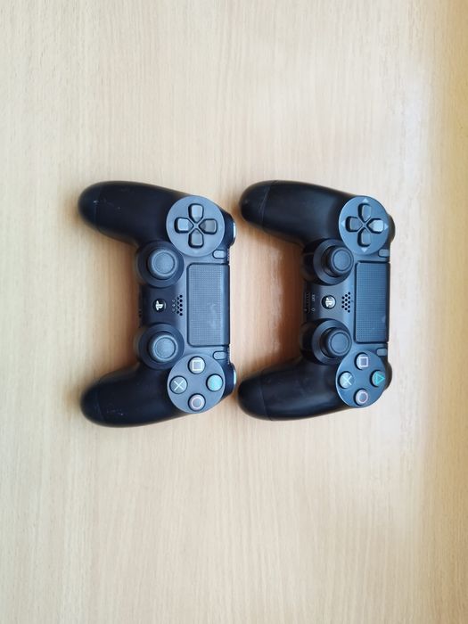 Pady ps4, oryginalne,dual shock 4, stan bdb, możliwa wysyłka olx