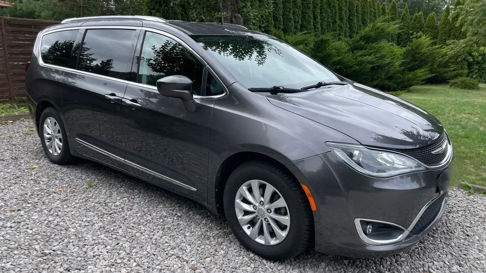 Chrysler Pacifica Chrysler Pacifica 2017, 8-miejscowy