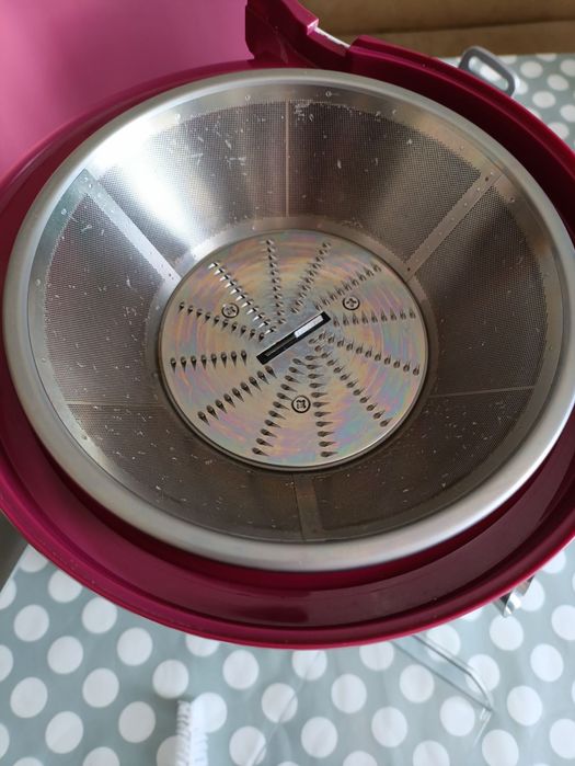 Продам соковыжималку Bosch