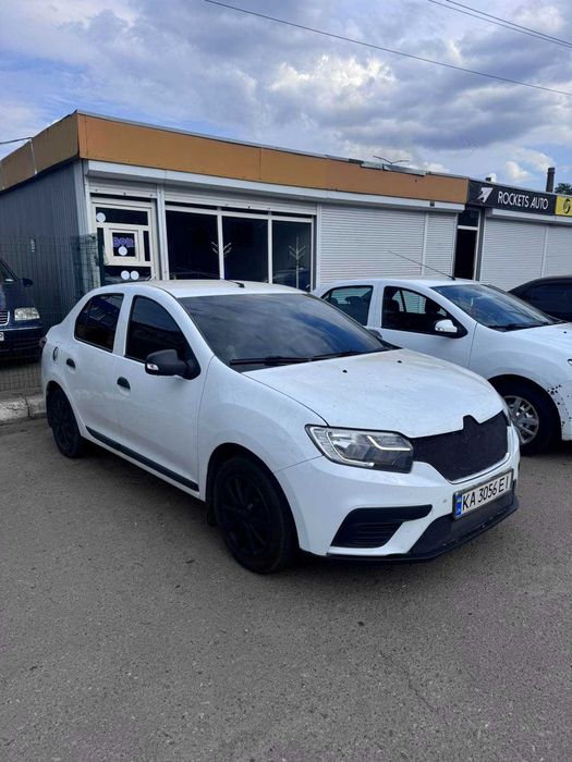 Аренда автомобиля Киев Рено