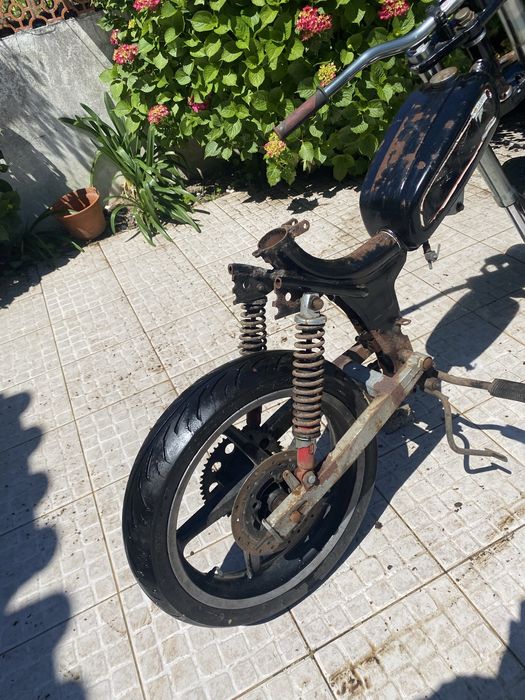 Varias peças para motorizada