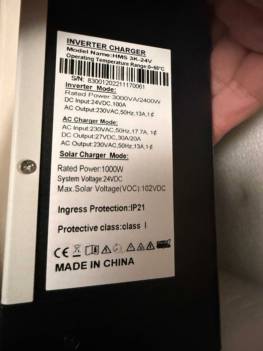 Сонячний інвертор 2.4кВт 24В HMS 3K-24V