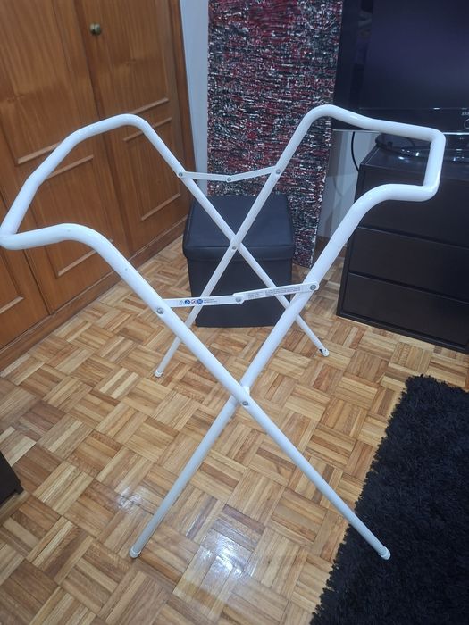 Banheira com suporte