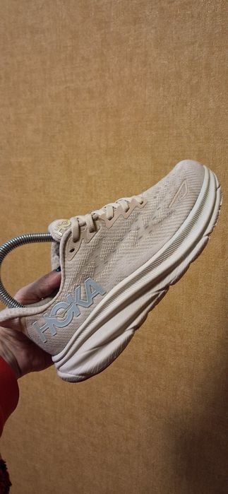 Кроссовки,кросівки Hoka розмір 37