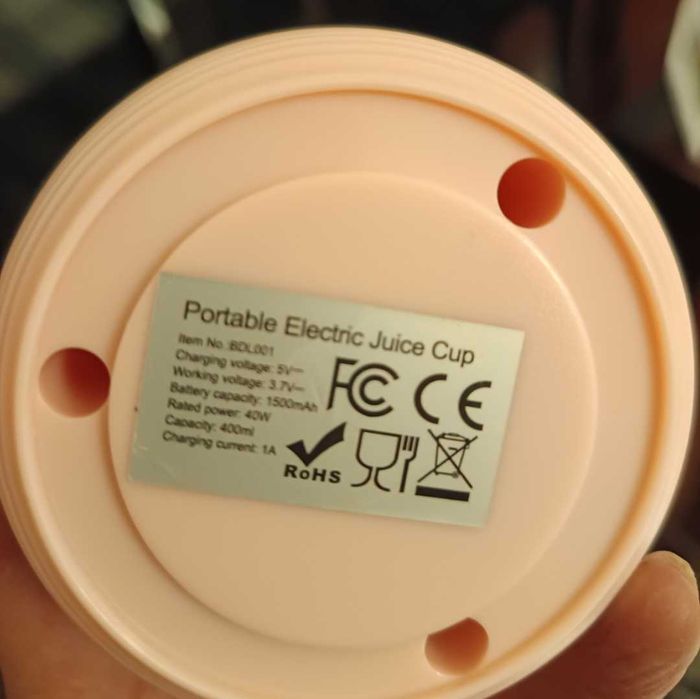 Mini Liquidificador Portátil USB - 400ml Novo