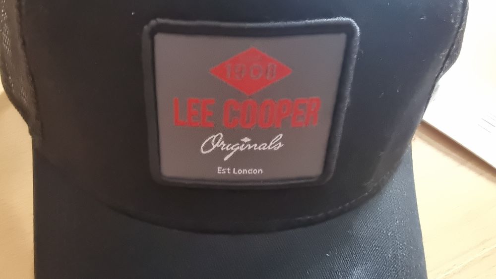 Nowa czapka Lee Cooper