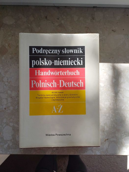 Słownik niemiecko-polski oraz polsko-niemiecki Wiedza Powszechna