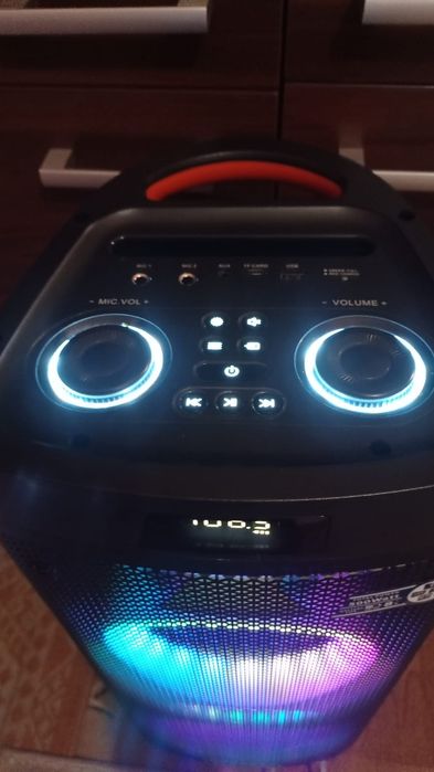 Głośnik 500 watt stan idealny