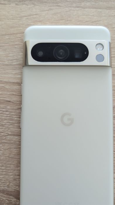 Pixel 8 pro 12/256 global