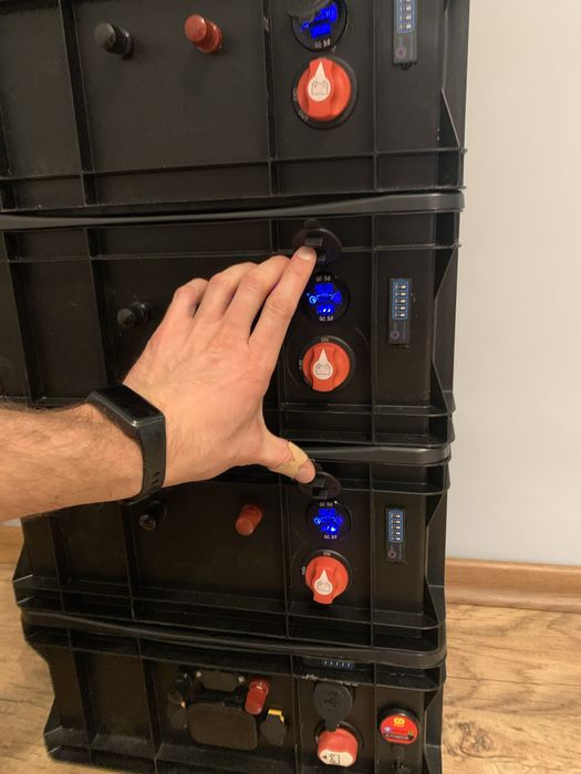 Akumulator Lifepo4 12V 320ah z BMS 200A i balancerem