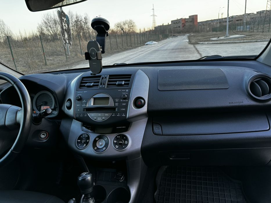 Toyota rav 4 2.2  дизель 2009 рік d4d