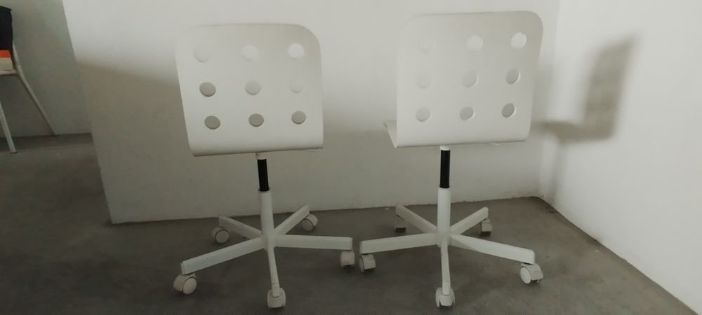 Cadeiras escritório criança 2 (duas)