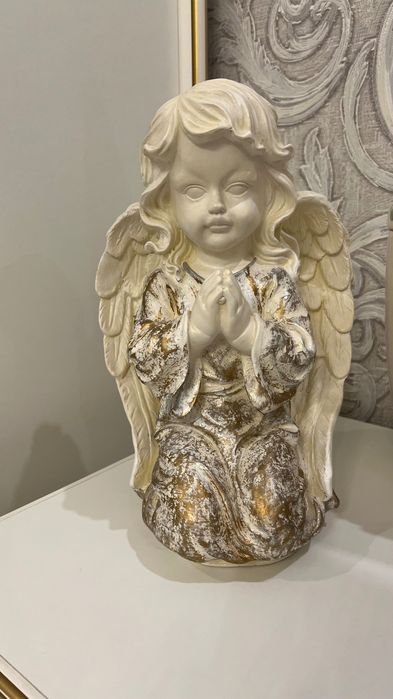 Статуетка Янгол в молитві