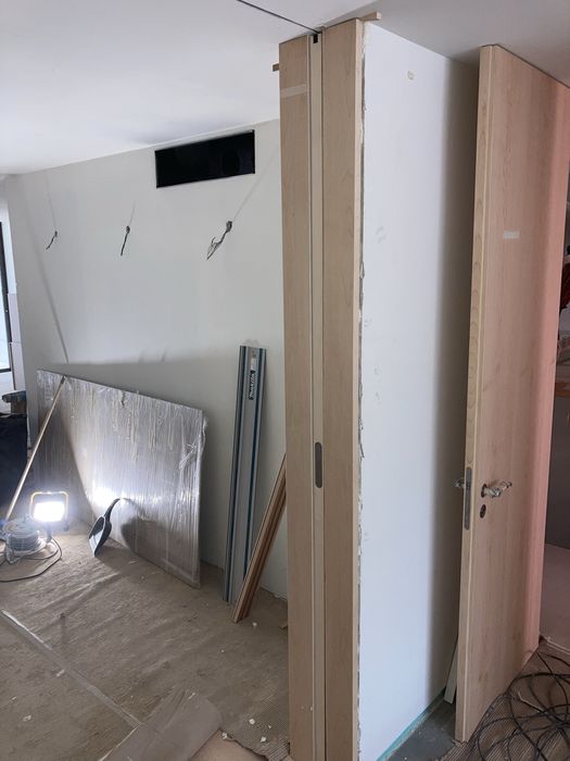 Ofereço serviços de carpintaria de limpos