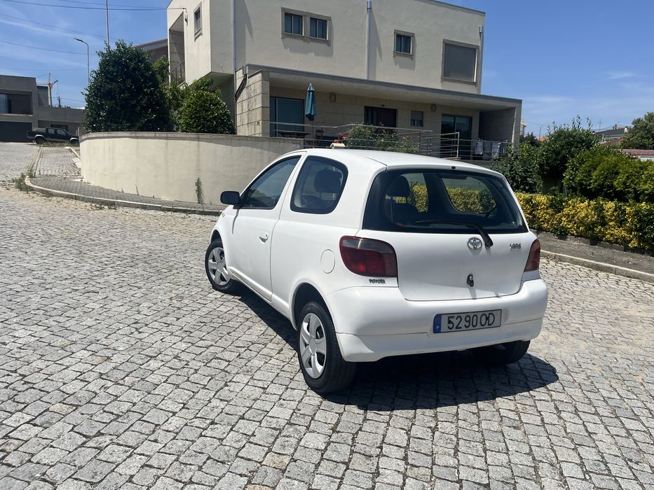 Toyota yaris 1.0