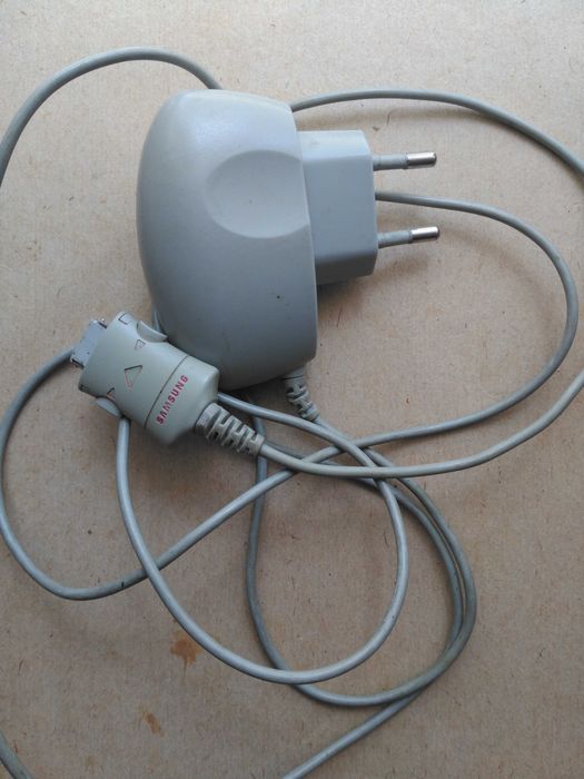 Телефон Samsung SGH-X100 нерабочий