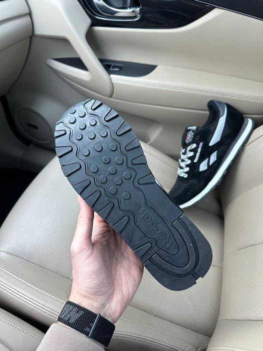 Кросівки Reebok Classic Black/White  premium